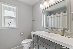 132 Howard Ave, Ansonia, CT 06401 - Photo 39