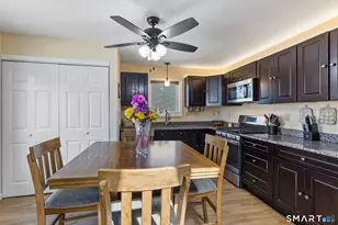 132 Howard Ave, Ansonia, CT 06401 - Photo 29