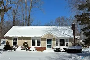 18 Buttonball Rd, Old Lyme, CT 06371 - Photo 1