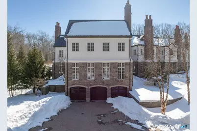 119 Proprietors Crossing, New Canaan, CT 06840 - Photo 5