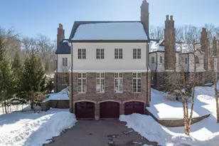 119 Proprietors Crossing, New Canaan, CT 06840 - Photo 5