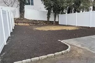 44 Hillside Ave, New Canaan, CT 06840 - Photo 23