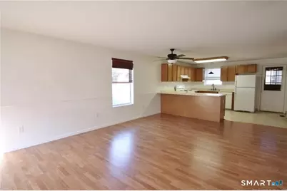 37 Summersweet Drive #37, Glastonbury, CT 06033 - Photo 3