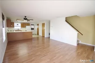 37 Summersweet Dr, Glastonbury, CT 06033 - Photo 7