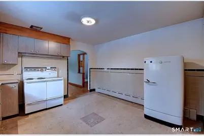 137 Lincoln Street, Naugatuck, CT 06770 - Photo 15