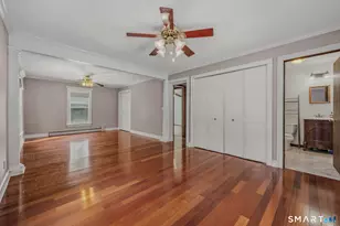 901 Old Colchester Rd, Montville, CT 06370 - Photo 17