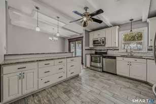 901 Old Colchester Rd, Montville, CT 06370 - Photo 5