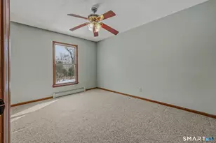 901 Old Colchester Rd, Montville, CT 06370 - Photo 21