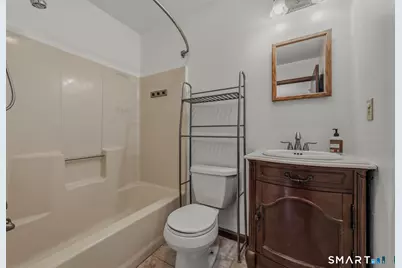 901 Old Colchester Road, Montville, CT 06370 - Photo 19