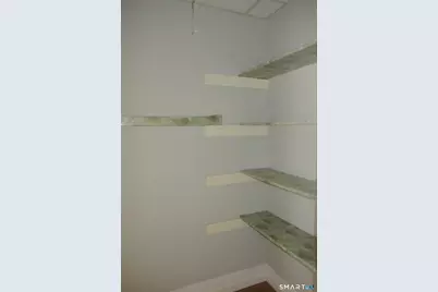 549 Howe Avenue #A31, Shelton, CT 06484 - Photo 3