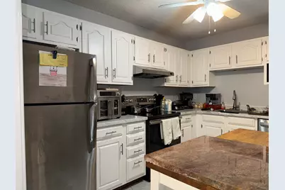 495 Vincellette Street #12, Bridgeport, CT 06606 - Photo 7