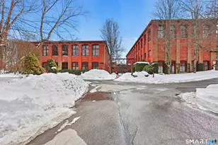 839 Main St, Torrington, CT 06790 - Photo 27