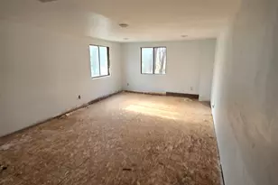 677 W Hill Rd, Stamford, CT 06902 - Photo 11