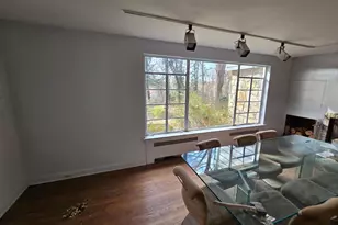 677 W Hill Rd, Stamford, CT 06902 - Photo 19