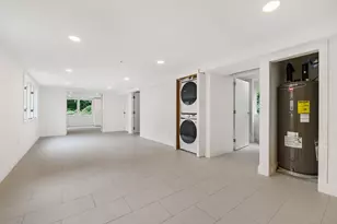 529 Danbury Rd, Wilton, CT 06897 - Photo 15