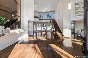 475 Fence Row Dr, Fairfield, CT 06824 - Photo 3