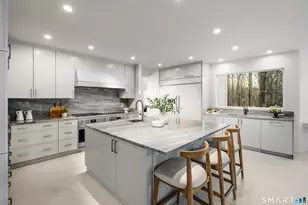 475 Fence Row Dr, Fairfield, CT 06824 - Photo 9