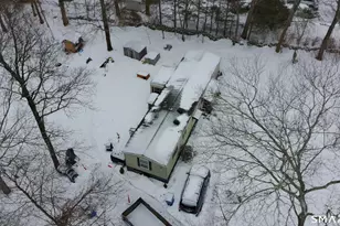 489 Chapel Hill Rd, Montville, CT 06370 - Photo 3