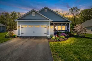 13 Henry Dr, Plainfield, CT 06354 - Photo 1