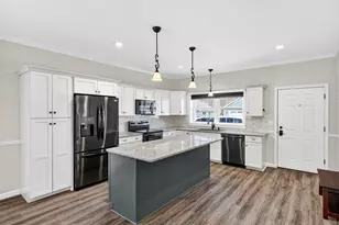 13 Henry Dr, Plainfield, CT 06354 - Photo 7