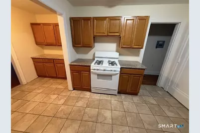 15 Bunker Hill Avenue, Waterbury, CT 06708 - Photo 3