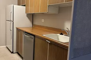 31 Woodland St, Hartford, CT 06105 - Photo 7