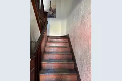 102 Rowe Avenue, Hartford, CT 06106 - Photo 19