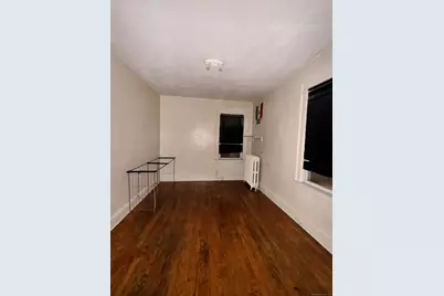 102 Rowe Avenue, Hartford, CT 06106 - Photo 21