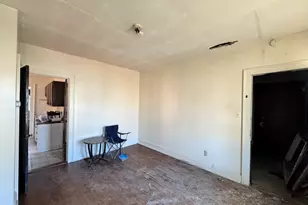 102 Rowe Ave, Hartford, CT 06106 - Photo 13