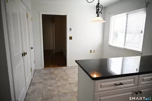 922 Heritage Vlg, Southbury, CT 06488 - Photo 7