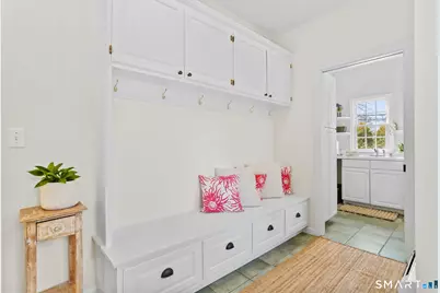 2 Red Rose Circle, Darien, CT 06820 - Photo 13