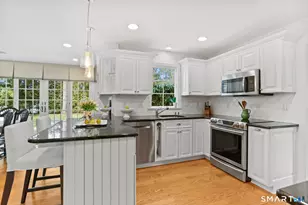 2 Red Rose Cir, Darien, CT 06820 - Photo 9