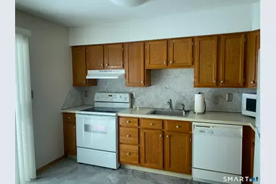 155 Redstone Hill Road #60, Bristol, CT 06010 - Photo 5