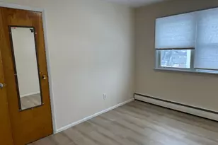 287 East St, Bristol, CT 06010 - Photo 17