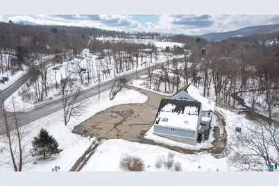 168 New Milford Turnpike #2A, Washington, CT 06777 - Photo 5