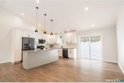 344 Sabin Street, Putnam, CT 06260 - Photo 5