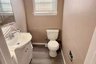 13 Mohegan St, Putnam, CT 06260 - Photo 19