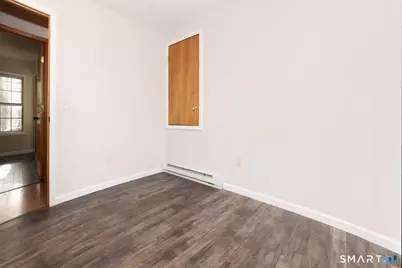 81 Middletown Avenue, East Hampton, CT 06424 - Photo 17