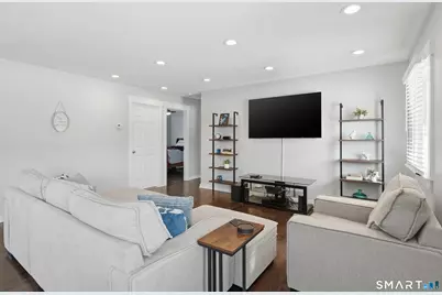 94 Sunset Drive, Derby, CT 06418 - Photo 5