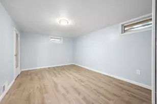 21 Davis Rd, East Hartford, CT 06118 - Photo 17