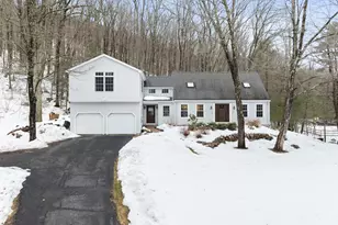 34 Rocklyn Dr, Simsbury, CT 06092 - Photo 1