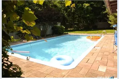 38 Strawberry Ridge, Warren, CT 06777 - Photo 5