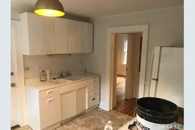 317-319 Garden Street #First Floor, Wethersfield, CT 06109 - Photo 7