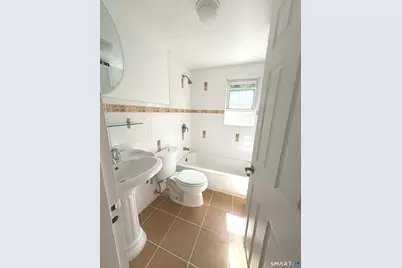 110 Dirienzo Heights, Derby, CT 06418 - Photo 7