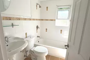 110 Dirienzo Heights, Derby, CT 06418 - Photo 7