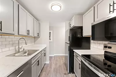 126 Triangle Street #APT B51, Danbury, CT 06810 - Photo 9