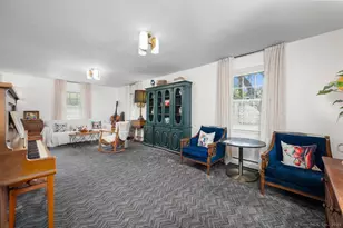 14 Winthrop Rd, Bethel, CT 06801 - Photo 7