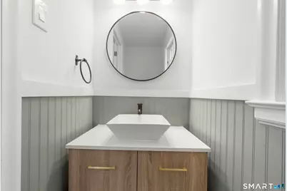 105 Hyde Road, West Hartford, CT 06117 - Photo 15