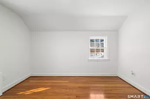 105 Hyde Rd, West Hartford, CT 06117 - Photo 27