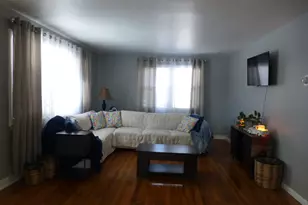 593 Mohegan Ave Pkwy, Waterford, CT 06375 - Photo 9